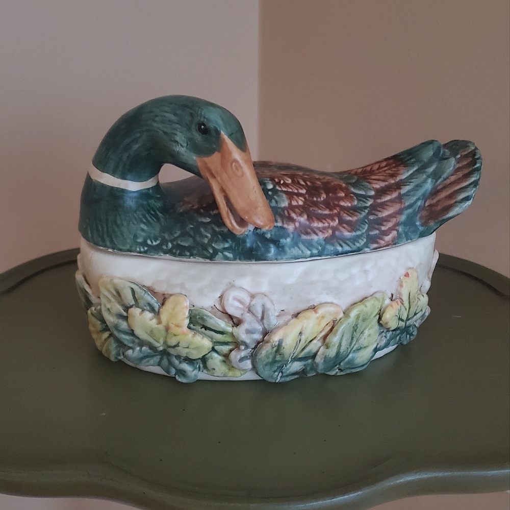 Vintage Pacific Rim Hand Painted Glass Duck & Floral Figurine and Trinket Box